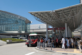 ▲2015年には北陸新幹線が開通する金沢駅。 (写真提供：金沢市)