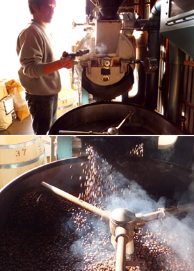▲コーヒーは毎朝、本社にある焙煎工場で焙煎される。